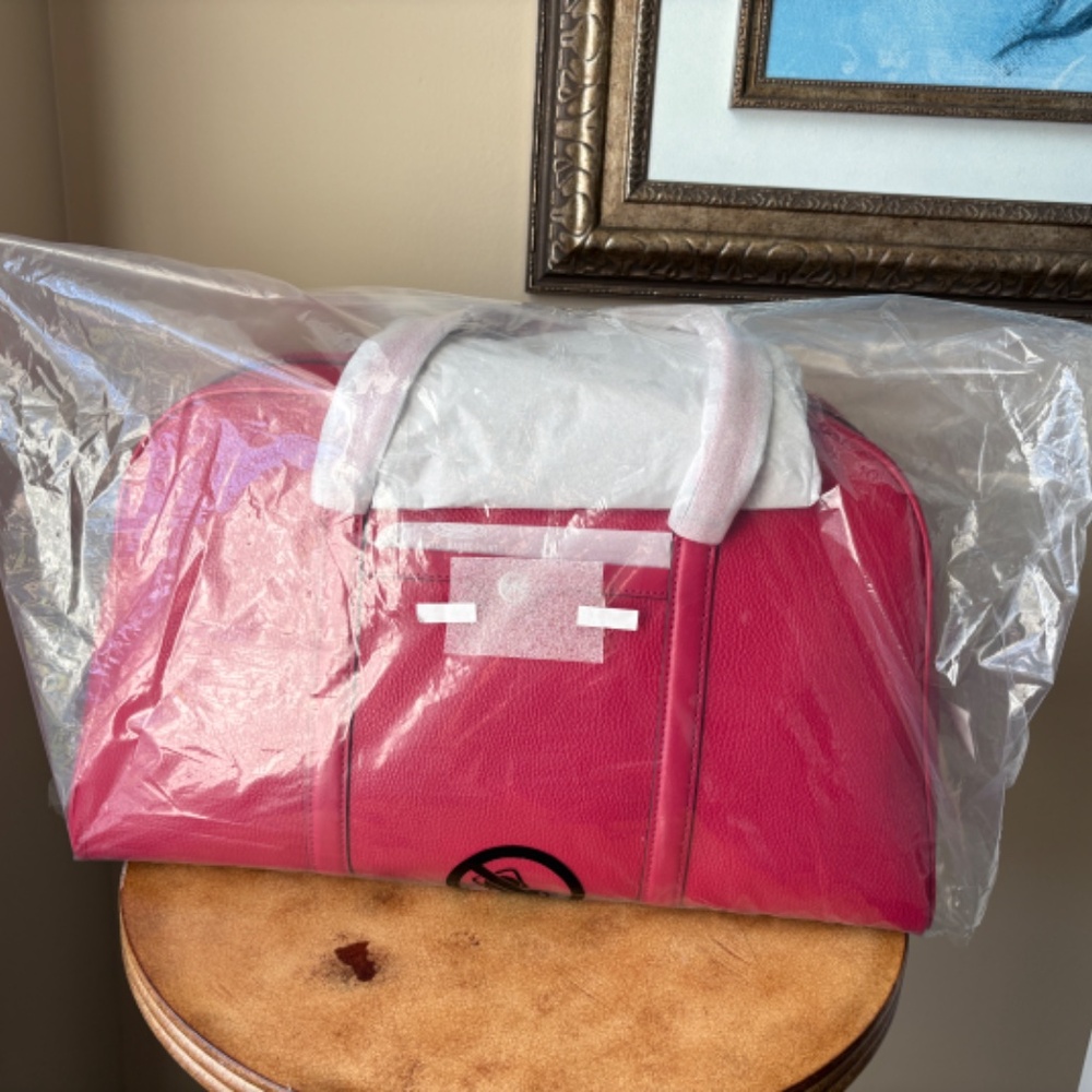 Jet Set Travel Extra-Large Weekender Bag DK Raspberry - Picture 2 of 14